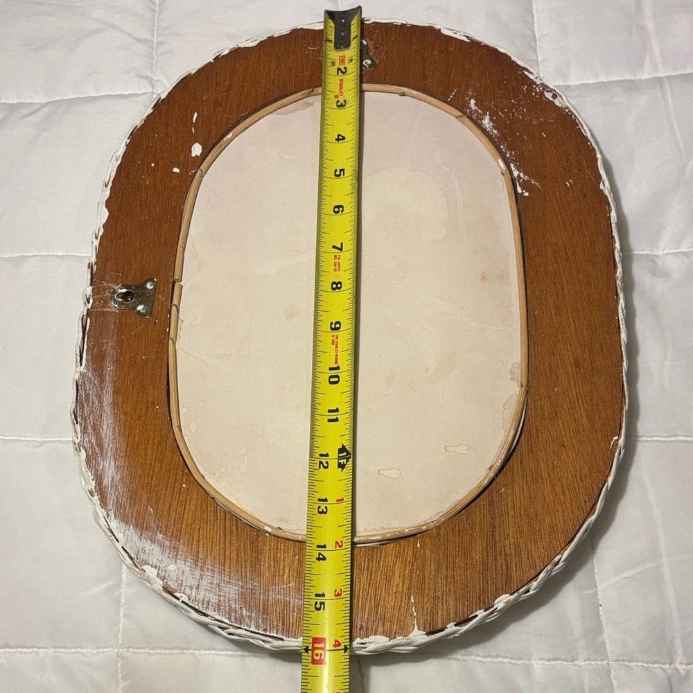 Vintage White Wicker Oval Mirror - Picture 4 of 8